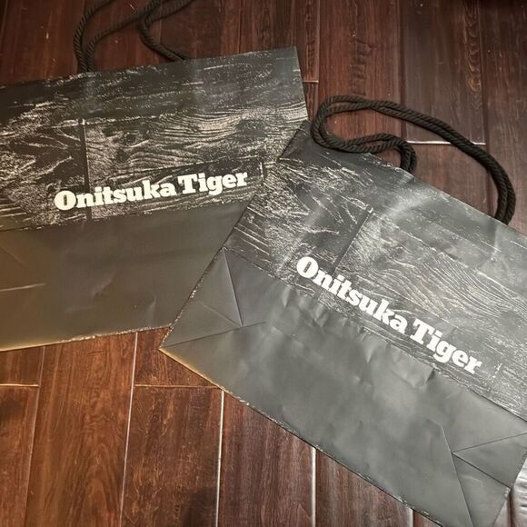 Onitsuka tiger shopping bags (2) - Picture 3 of 5